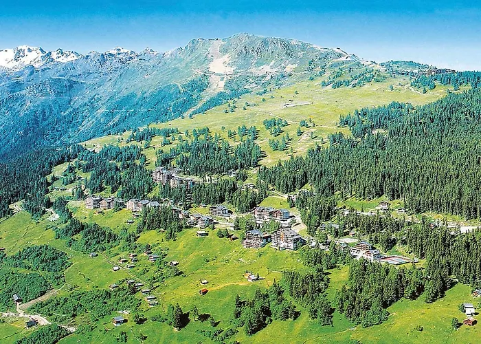 Apartment Hameau D4 By Interhome *